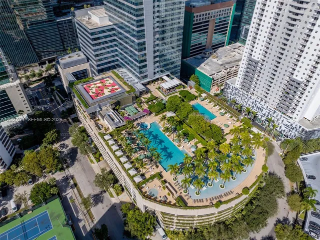2-bedroom rental at 1435 Brickell Avenue #3212, Miami