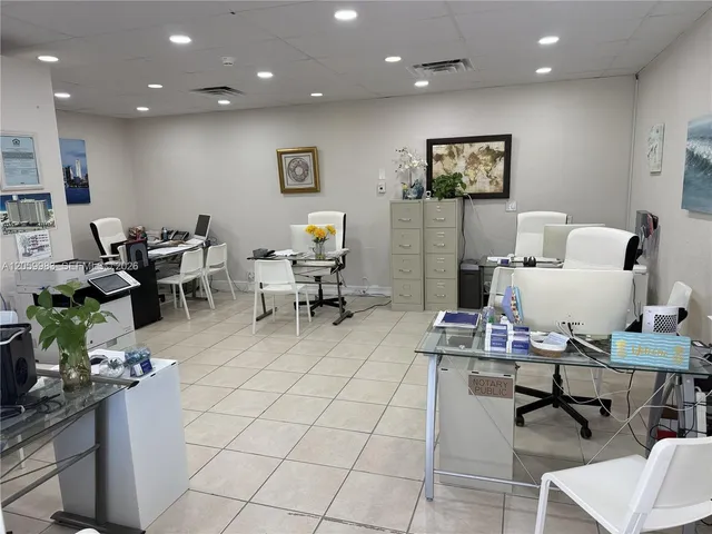 Commercial at 5005 Collins Avenue #C2, Miami Beach