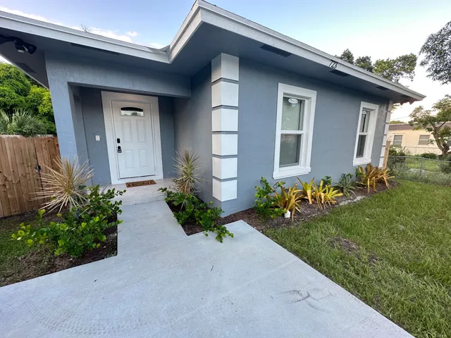 4-bedroom home at 723 20TH Street, West Palm Beach