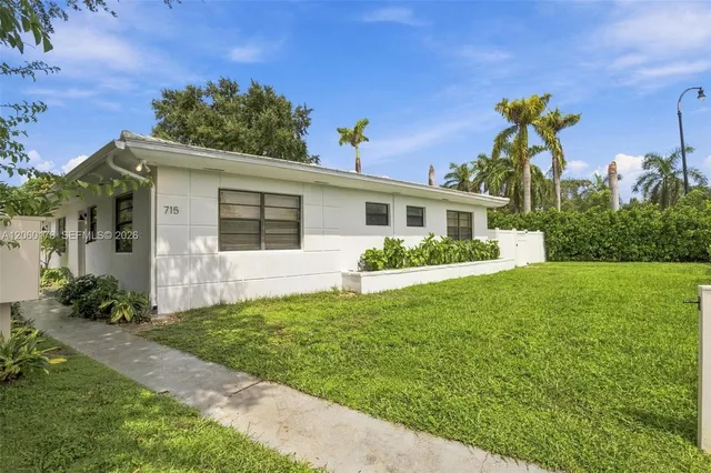 2-bedroom rental at 715 NE 92nd Street #1, Miami Shores