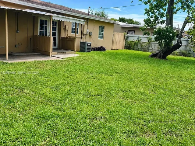 3-bedroom rental at 8924 NW 35th Court #8924, Miami
