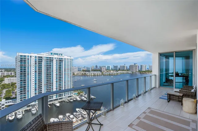 2-bedroom home at 17111 Biscayne Boulevard #2001, North Miami Beach