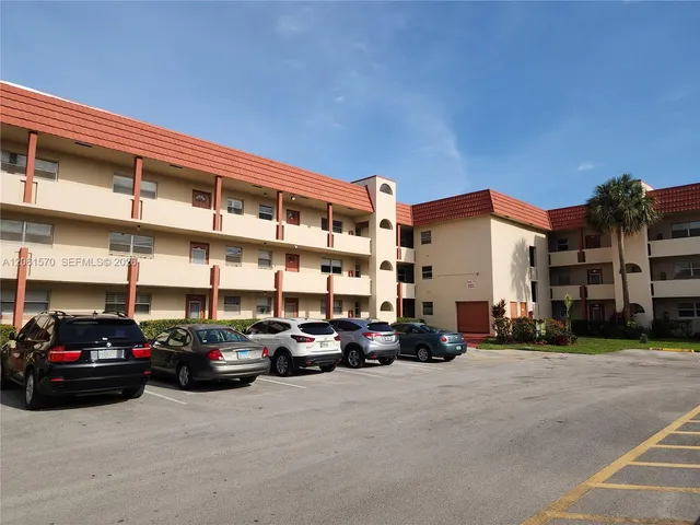 1-bedroom home at 2931 E Sunrise Lakes Drive #205, Sunrise