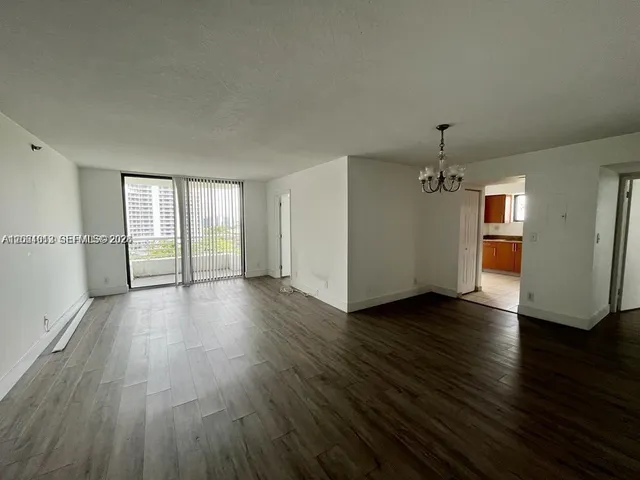 3-bedroom home at 3300 NE 192nd Street #906, Aventura
