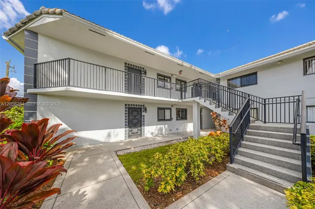 2-bedroom home at 15011 Ashland Circle #19, Delray Beach