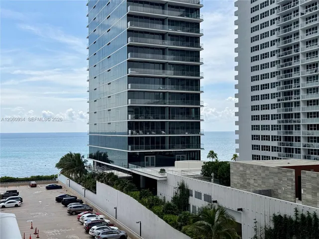 1-bedroom rental at 1980 S Ocean Drive #6N, Hallandale Beach