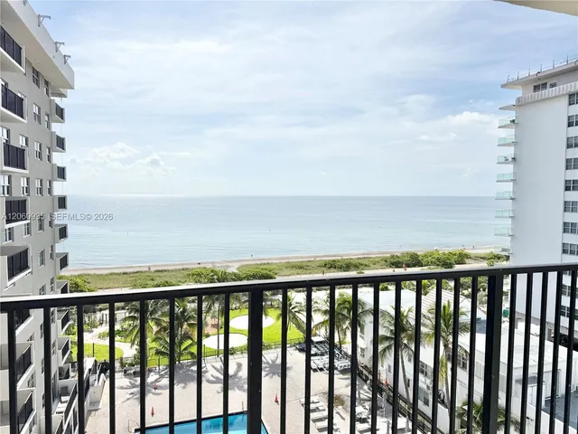 1-bedroom rental at 9273 Collins Avenue #811, Surfside