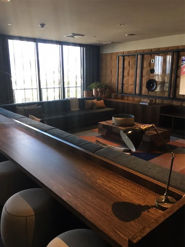 1-bedroom rental at 121 NE 34th Street #914, Miami