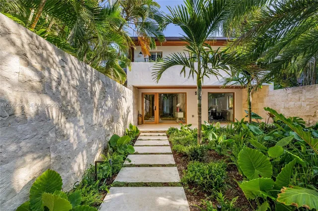 5-bedroom rental at 3600 Stewart Avenue, Miami