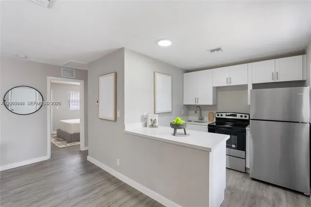 2-bedroom rental at 316 SW 14th Street #1, Fort Lauderdale