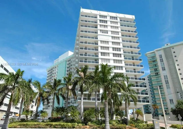 2-bedroom rental at 3725 S Ocean Drive #1108, Hollywood