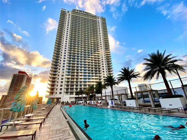 2-bedroom rental at 4010 S Ocean Drive #R2603, Hollywood