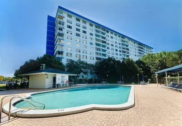 2-bedroom home at 4001 HILLCREST Drive #705, Hollywood
