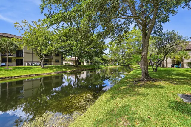 2-bedroom home at 9938 NOB HILL Lane #9938, Sunrise