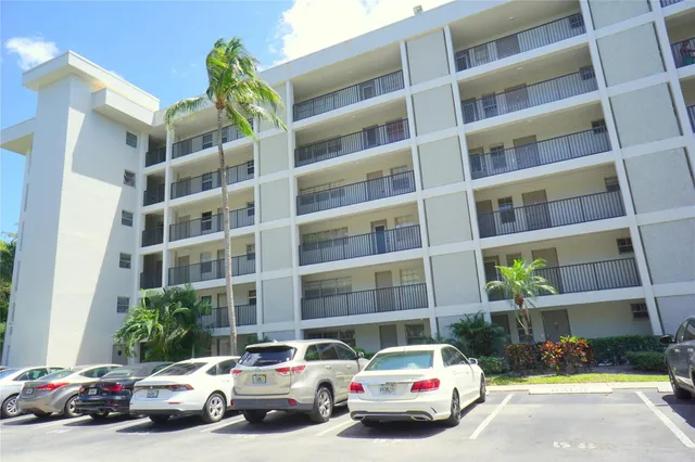 3-bedroom home at 2600 S COURSE Drive #410, Pompano Beach