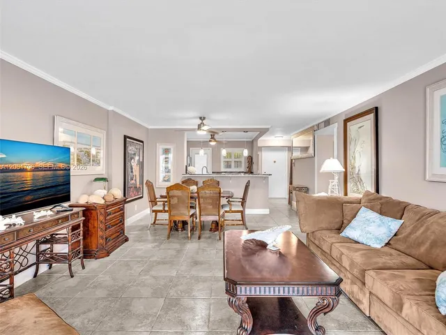 2-bedroom home at 201 SE 11th Terrace #303, Dania Beach