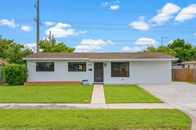 3-bedroom rental at 5110 SW 106th Avenue #N/A, Miami