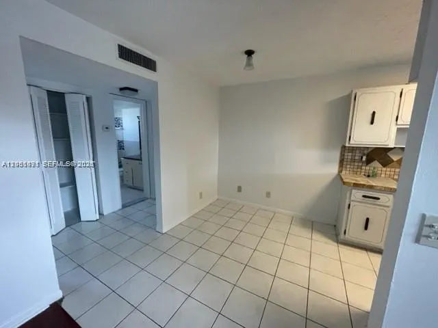 1-bedroom rental at 30 SE 4th Avenue #214, Hallandale Beach