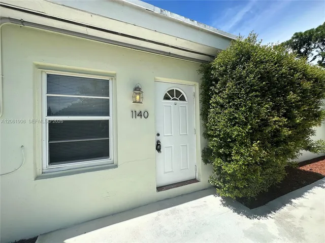 2-bedroom rental at 1140 NE 1st Avenue #1140, Fort Lauderdale