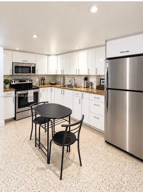1-bedroom rental at 652 NW 3rd Street #306, Miami