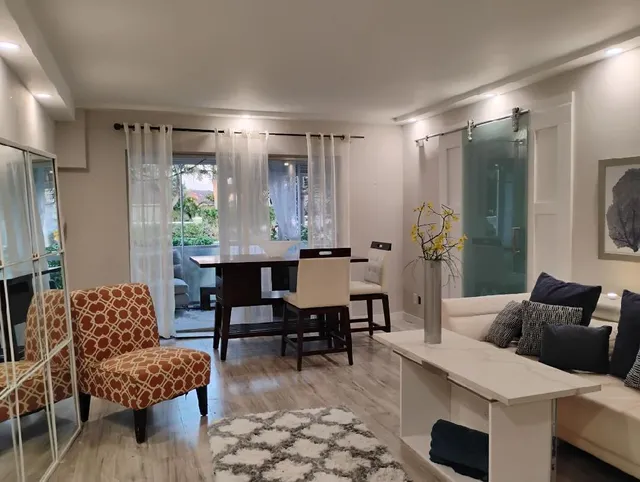 2-bedroom home at 3050 HOLIDAY SPRINGS Boulevard #112, Margate