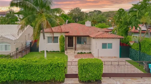3-bedroom home at 3722 Royal Palm Avenue, Miami Beach