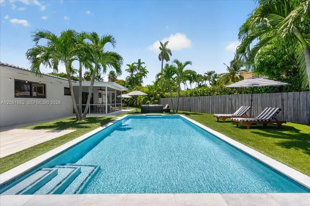 2-bedroom home at 11504 NE 6th Avenue, Biscayne Park