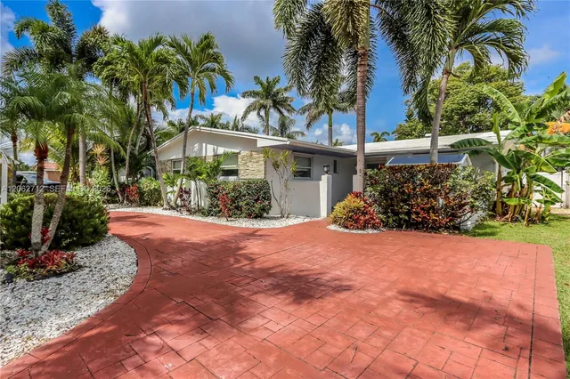 3-bedroom home at 1102 N 13th Avenue, Hollywood