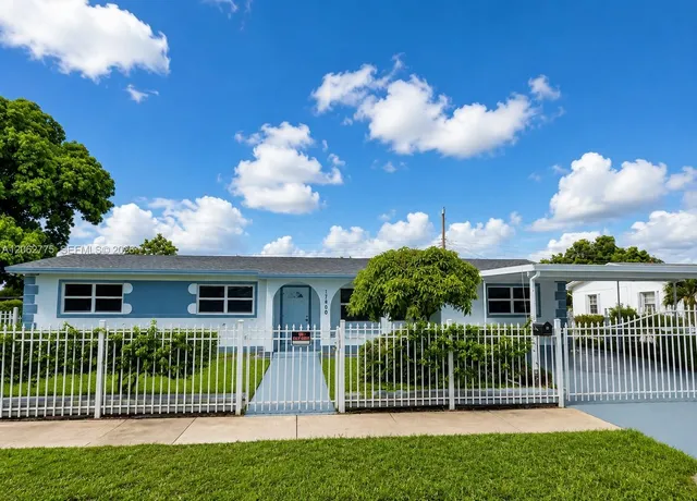 5-bedroom home at 17800 NW 8th Avenue, Miami Gardens