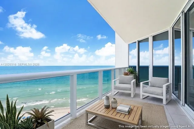 3-bedroom rental at 19333 Collins Avenue #1907, Sunny Isles Beach