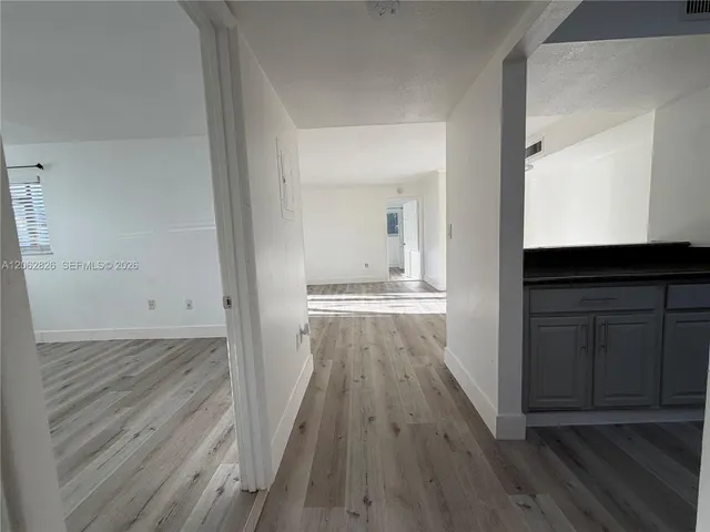 2-bedroom rental at 20681 NE 4th Place #101, Miami