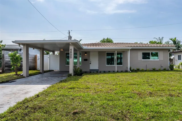 2-bedroom rental at 4800 NE 4th Avenue, Fort Lauderdale