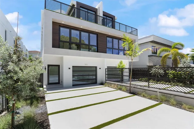 3-bedroom home at 1418 NE 6th Street, Fort Lauderdale