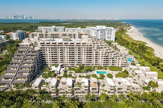 2-bedroom home at 201 Crandon Boulevard #530, Key Biscayne