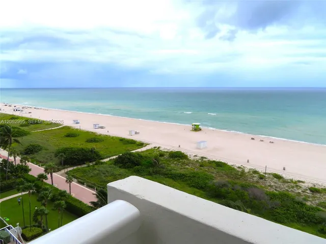 1-bedroom rental at 5701 Collins Avenue #919, Miami Beach