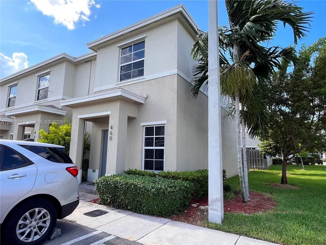 2-bedroom rental at 460 NE 4th Lane, Florida City