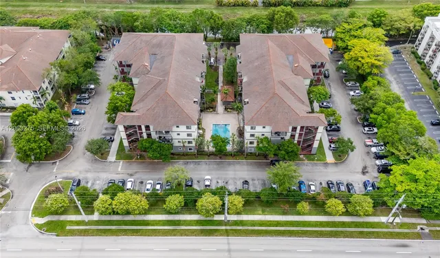 3-bedroom rental at 2851 Riverside Drive #207-N, Coral Springs