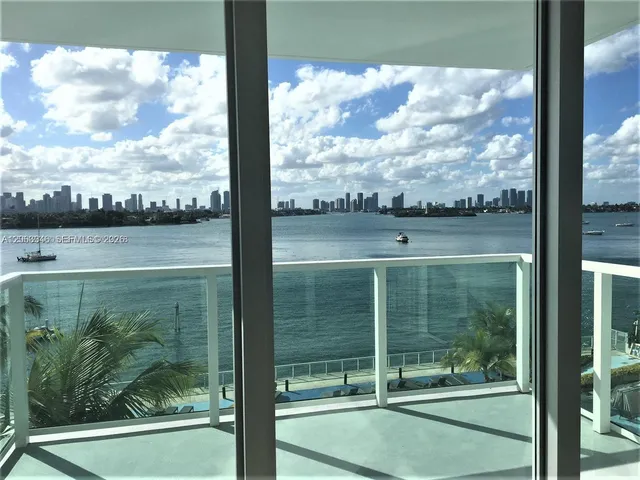 1-bedroom rental at 1000 West Avenue #515, Miami Beach
