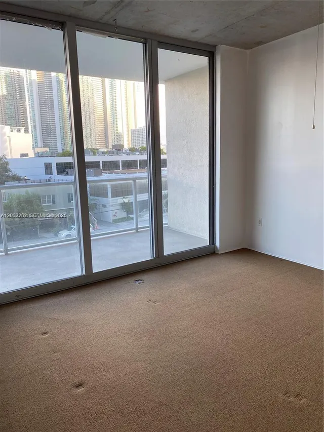 1-bedroom rental at 3470 E Coast Avenue #H0404, Miami