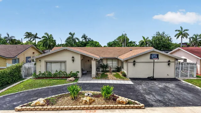 4-bedroom home at 910 NE 205TH Street, Miami
