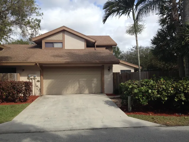 3-bedroom rental at 7785 W Stanway Place W, Boca Raton