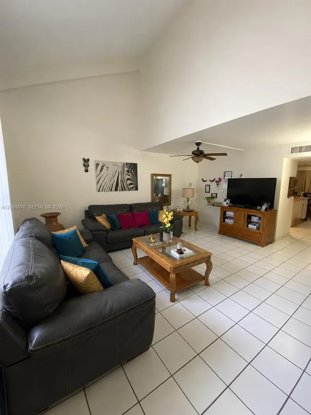 2-bedroom home at 633 N University Drive #14, Plantation