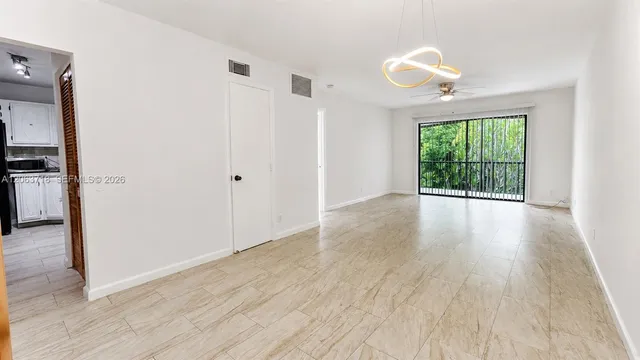 1-bedroom rental at 3101 Oakland Shores Drive #H203, Oakland Park