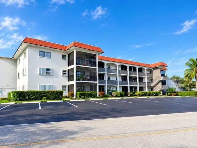 2-bedroom home at 651 PINE Drive #101, Pompano Beach