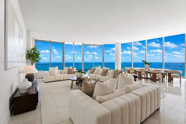 5-bedroom home at 175 SE 25th Street #4302, Miami