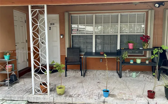 2-bedroom rental at 2016 NE 26th Street #2, Wilton Manors
