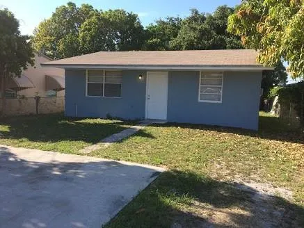 2-bedroom home at 708 NW 6th Street, Hallandale Beach