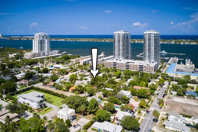 2-bedroom home at 415 43rd Street, West Palm Beach