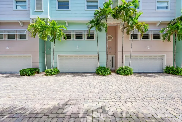 4-bedroom home at 453 NE 1ST Street, Pompano Beach