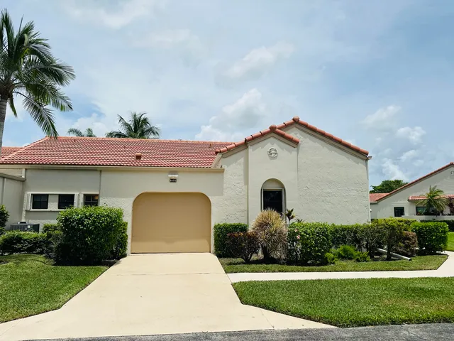 3-bedroom home at 5851 PARKWALK Circle W, Boynton Beach